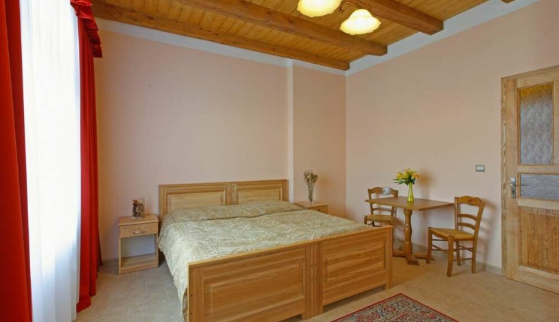 Apartments Victoria Karlovy Vary - Dvoulůžkový pokoj s balkonem, Apartmán 10 osob, Apartmán 6 osob